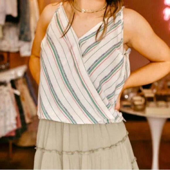 Urban Outfitters Tops - Urban Outfitters Sleeveless Rayon Tank Top Size Small and Medium NWT